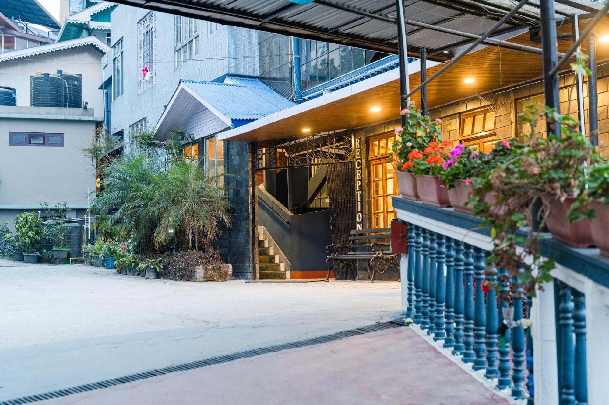 Sparrow Cherry Resort 2 Min Walk To Mg Marg Gangtok Luaran gambar