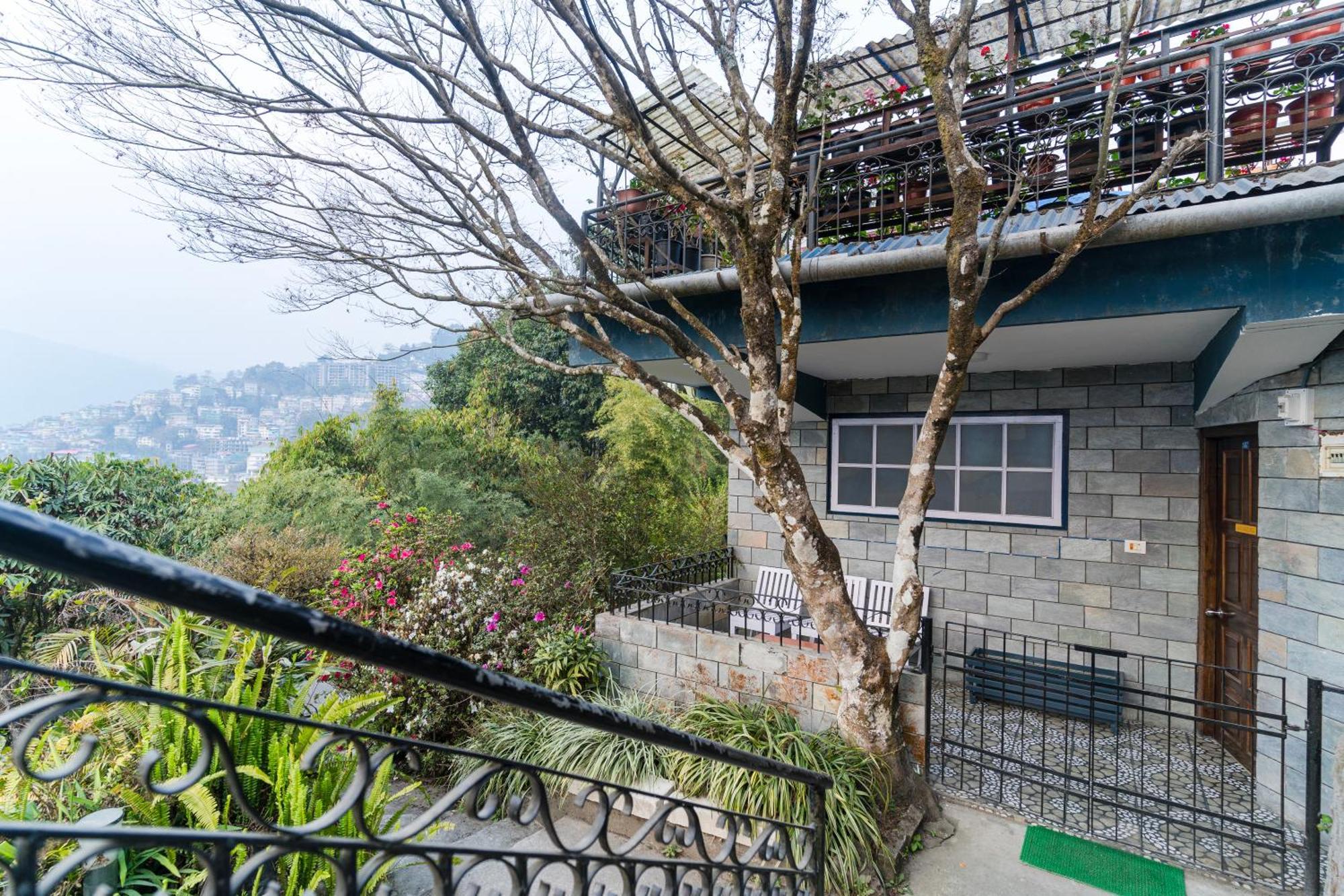 Sparrow Cherry Resort 2 Min Walk To Mg Marg Gangtok Luaran gambar