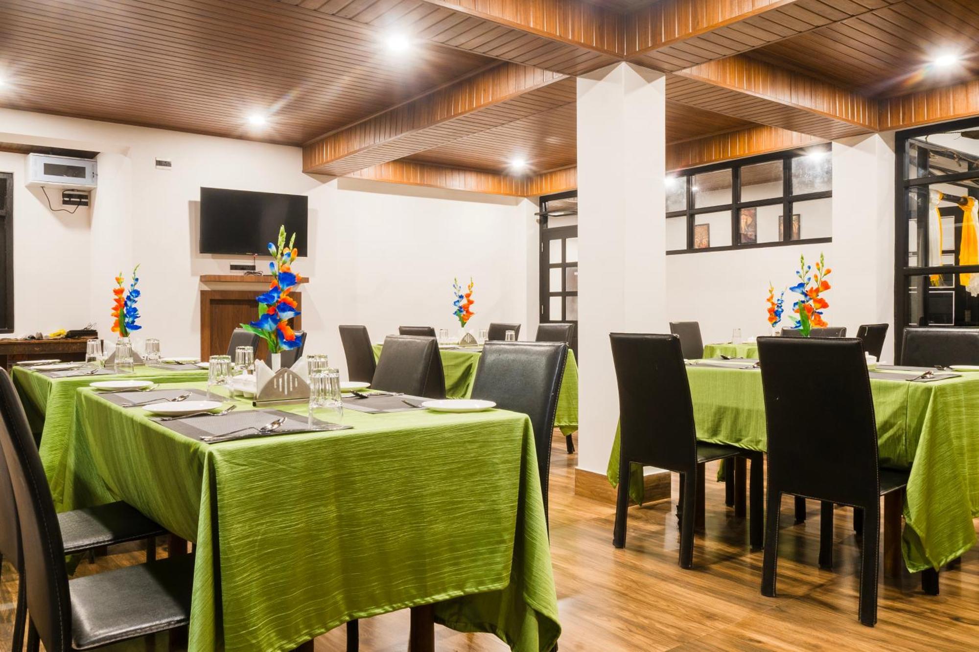 Sparrow Cherry Resort 2 Min Walk To Mg Marg Gangtok Luaran gambar